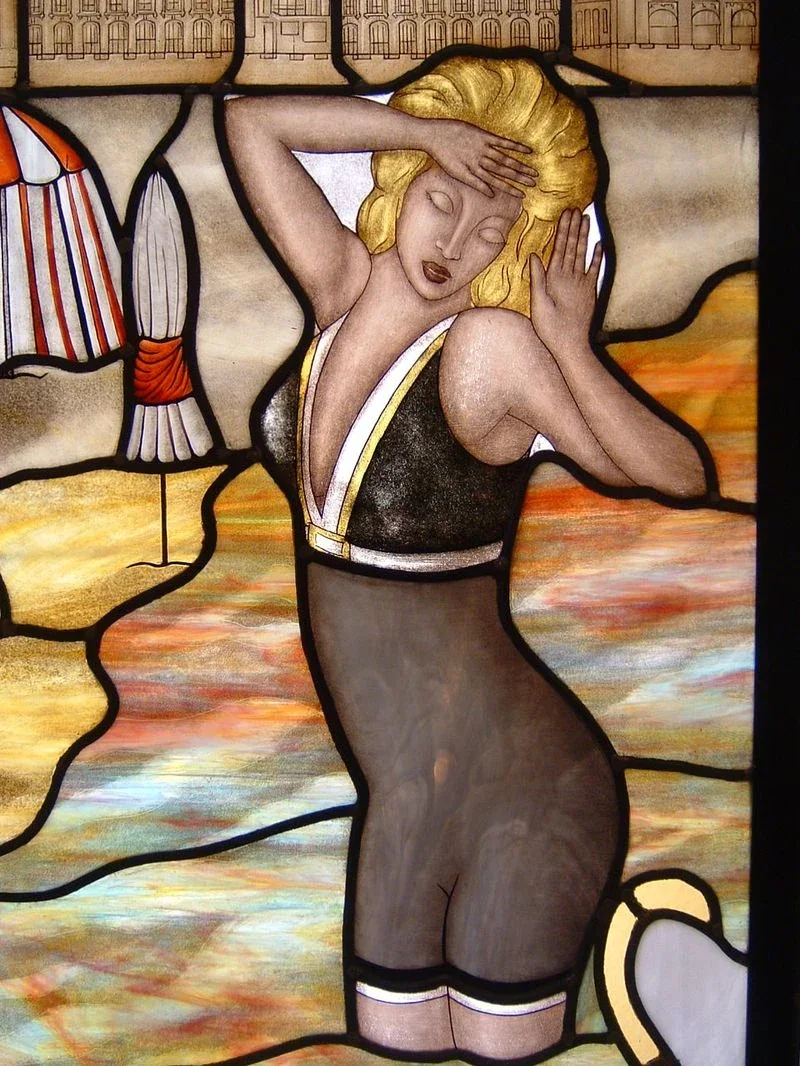 Dyl Vitrail, Corinne Lecourt, création restauration vitraux verreries lisieux